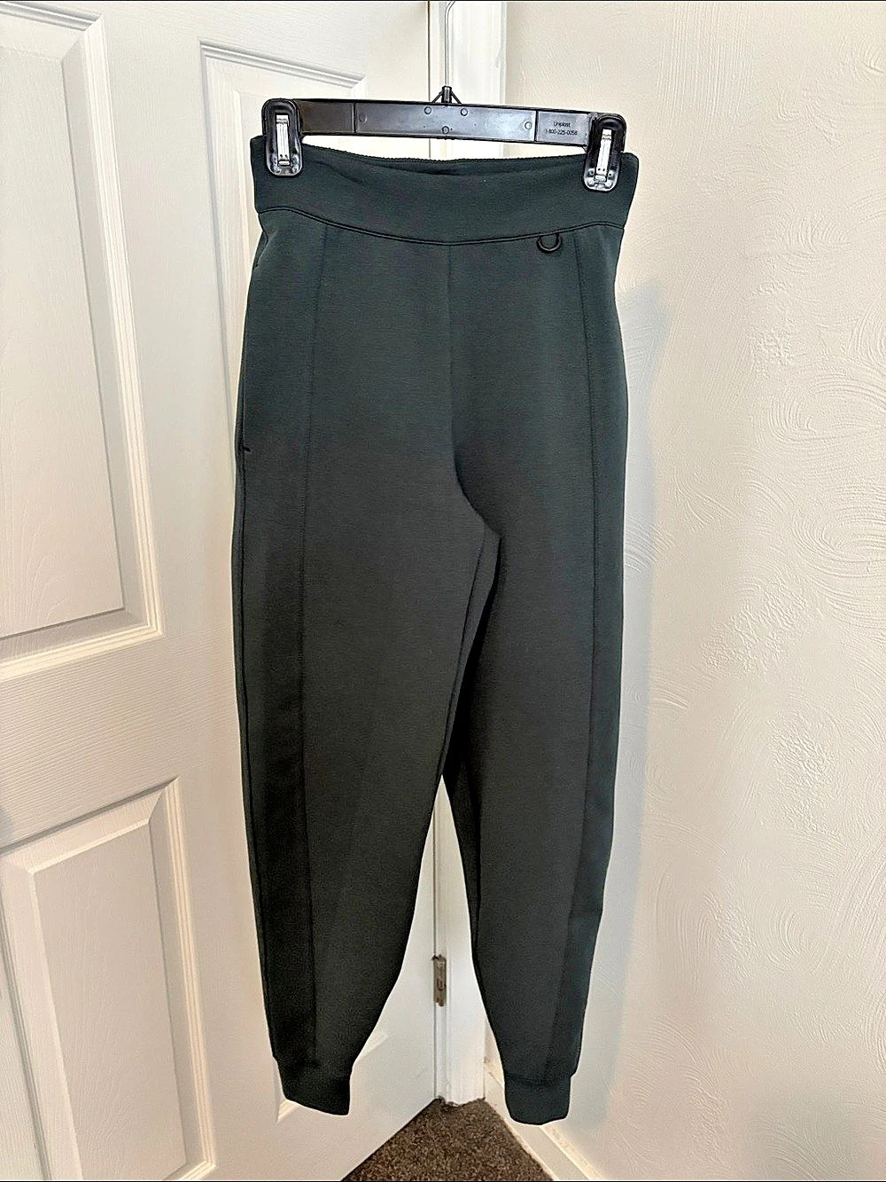 Nike Dri-FIT Mid Rise Ankle Length Leggings Mid Rise Ankle Leggings Black XS NWT